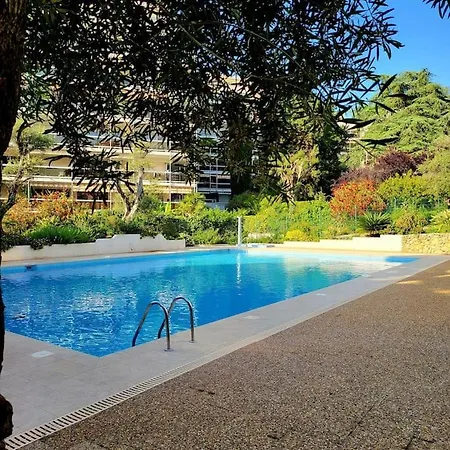 Grand Studio Localisation Ideale Antibes Exterior foto